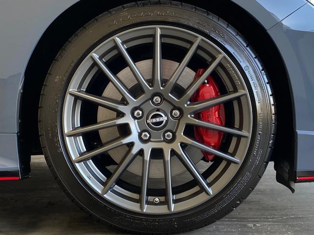 スカイライン ニスモリミテッド　１００台限定車　ワンオーナー　禁煙車　匠組立てエンジン　ＮＩＳＭＯ専用バンパー　ＮＩＳＭＯ専用サイドシルプロテクター　ＮＩＳＭＯ専用エンケイ製ホイール　ＮＩＳＭＯ専用チューニングコンピューター（20枚目）