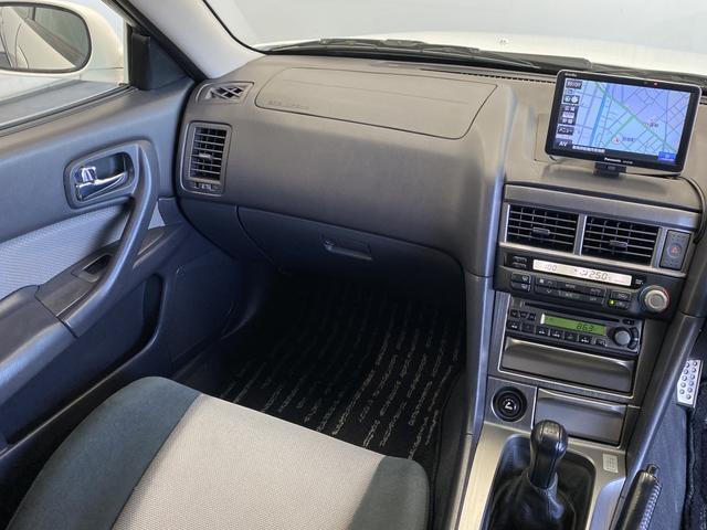 スカイライン 25GT-V 純正MT R34純正アルミボンネット アルティアFバンパー・Sスカート イーストベアーRバンパー・フェンダーモール バッドムーンレーシングマフラー TEIN車高調 WORKホイール フジツボエキマニ(12枚目)