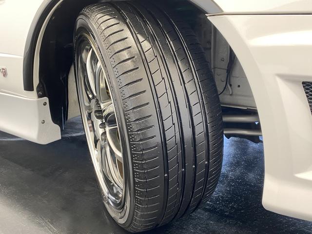 スカイライン 25GT-V 純正MT R34純正アルミボンネット アルティアFバンパー・Sスカート イーストベアーRバンパー・フェンダーモール バッドムーンレーシングマフラー TEIN車高調 WORKホイール フジツボエキマニ(18枚目)