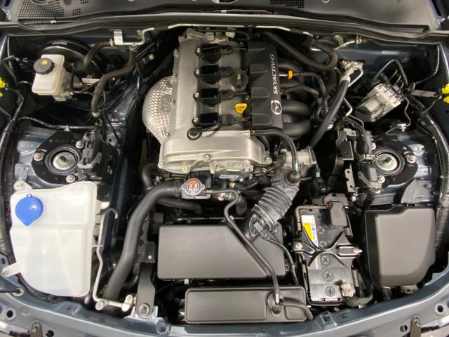 ロードスター Ｓスペシャルパッケージ　純正ＭＴ　アドバンストスマートシティブレーキサポート　リアパーキングセンサー　ハイビームコントロールシステム　ブラインドスポットモニタリング　ヒルローンチアシスト　マルチインフォメーションディスプレイ（17枚目）