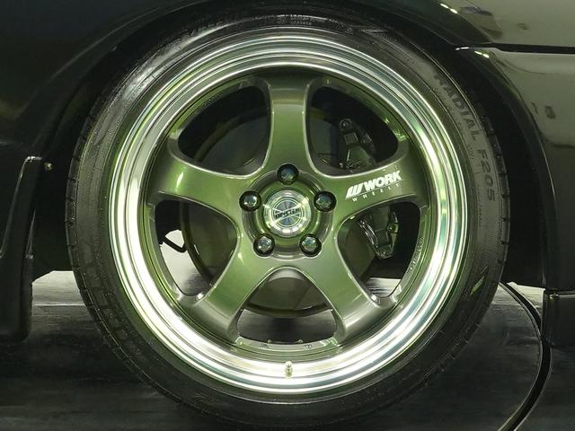 �v�n�q�j�}�C�X�^�[�P�W�C���`�A���~�z�C�[���𑕒��B�u���b�N�p�[���Ƃ̑g�ݍ��킹���A�ƂĂ��������Ă܂��B