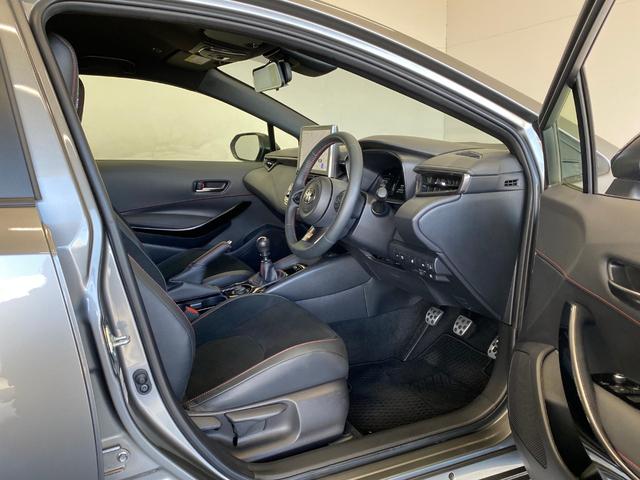 ＧＲカローラ ＲＺ　純正ＭＴ　ワンオーナー　禁煙車　ＢＢＳ製ホイール　トルセンＬＳＤ　４ＷＤモードセレクトスイッチ　カーボンルーフ　シート表皮（ブランノーブ＋合成皮革）　除電スタビライジングプラスシート　ニーエアバッグ（6枚目）