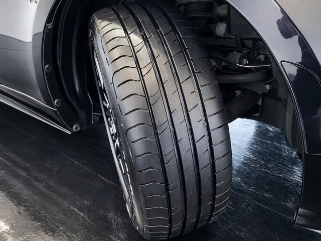 ロードスター Ｓスペシャルパッケージ　純正ＭＴ　禁煙車　オートライトシステム　自動防眩ルームミラー　センターディスプレイ　フルオートエアコン　トルクセンシング式スーパーＬＳＤ　リアスタビライザー　トンネルブレースバー　ＬＥＤヘッドランプ（18枚目）