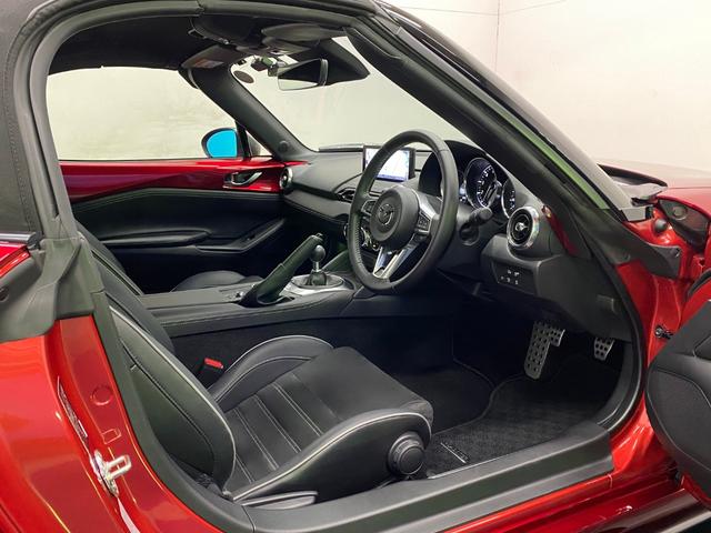 ロードスター ＲＳ　純正ＭＴ　ワンオーナー　禁煙車　フロントブレーキ／Ｂｒｅｍｂｏ社製対向４ピストンキャリパー　ＲＡＹＳ社製鍛造アルミホイール　純正ＯＰアンダースカート（フロント・サイド・リア）　純正ＯＰリアスポイラー（7枚目）