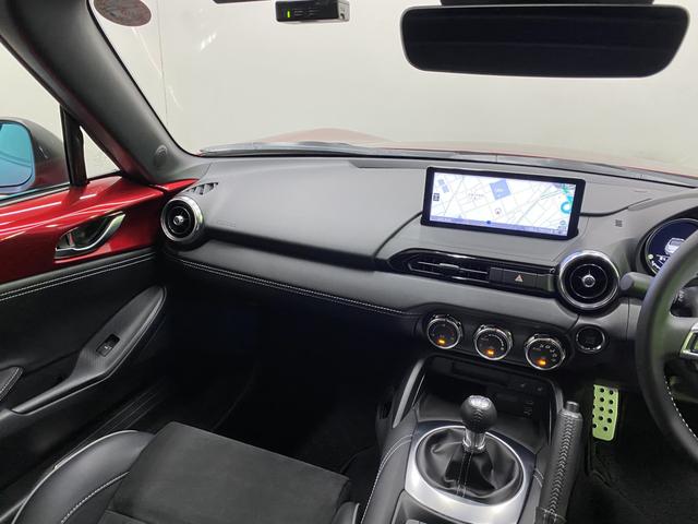 ロードスター ＲＳ　純正ＭＴ　ワンオーナー　禁煙車　フロントブレーキ／Ｂｒｅｍｂｏ社製対向４ピストンキャリパー　ＲＡＹＳ社製鍛造アルミホイール　純正ＯＰアンダースカート（フロント・サイド・リア）　純正ＯＰリアスポイラー（12枚目）