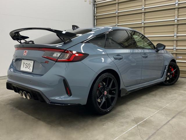 シビック タイプR 純正MT ワンオーナー 禁煙車 純正フロアマット タイプR専用Fグリル タイプR専用エアロダイナミクスカラードバンパー タイプR専用リアスポイラー Brembo製フロントアルミ対向4ポットキャリパー(2枚目)