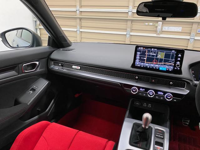 シビック タイプR 純正MT ワンオーナー 禁煙車 純正フロアマット タイプR専用Fグリル タイプR専用エアロダイナミクスカラードバンパー タイプR専用リアスポイラー Brembo製フロントアルミ対向4ポットキャリパー(12枚目)