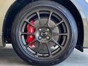 ブラウン・トップ　純正ＭＴ　ワンオーナー　Ｂｒｅｍｂｏ社製フロント対向４ピストンキャリパー　１６インチＲＡＹＳ社製鍛造アルミホイール　シート（ナッパレザー／カラー：テラコッタ）　ソフトトップカラー：ブラウン（20枚目）