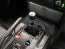 ベースグレード　純正ＭＴ　禁煙車　純正フロアマット　電動ソフトトップ　トルセンＬＳＤ　本革巻ステアリングホイール　アルミ／本革巻コンビシフトノブ　アルミパッドペダル　電波式キーレスエントリーシステム　電動パワステ（13枚目）