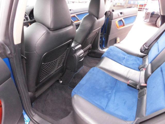 レガシィツーリングワゴン ２．０ＧＴ　ＷＲ－リミテッド　２００５　ＨＤＤナビ　フルセグＴＶ　キセノン　ＳＴＩ１８ＡＷ　ハーフレザーシート　ターボ　パワーシート　キーレス　ＤＶＤ再生　ＡＢＳ　Ｗエアバッグ（55枚目）