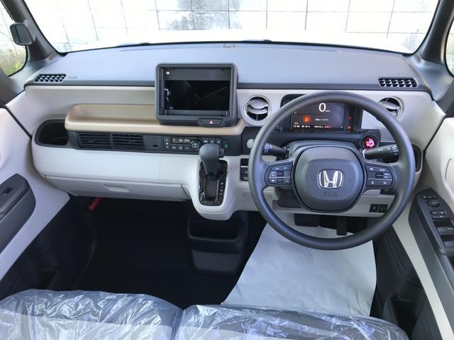 Ｎ－ＢＯＸ ベースグレード　届出済未使用車　助手席側パワースライドドア　オートエアコン　ロールサンシェード　キーフリーシステム　プッシュスタート　チップアップシート　リアシートスライド機能　リアシート分割格納シート（2枚目）