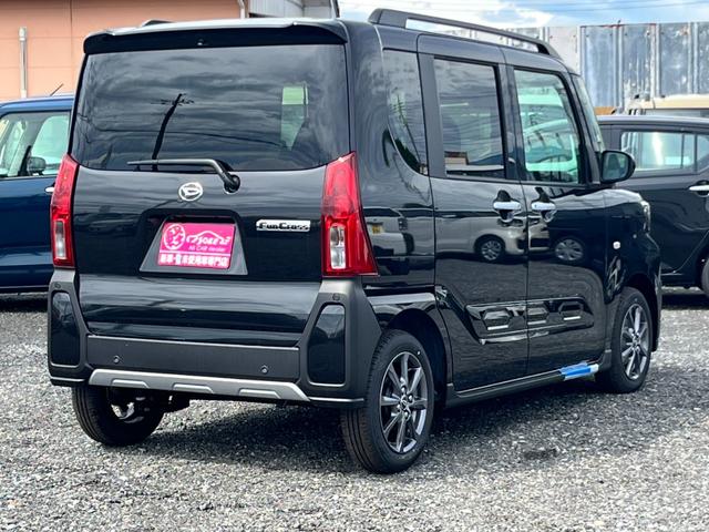 タント ファンクロス　届出済未使用車／ＬＥＤヘッドライト／両側パワースライドドア／バックカメラ／衝突被害軽減ブレーキ／コーナーセンサー／オートエアコン／シートヒーター／電動パーキングブレーキ／オートホールドブレーキ／（2枚目）