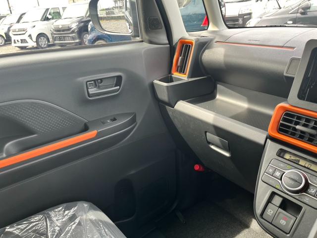 タント ファンクロス　届出済未使用車／ＬＥＤヘッドライト／両側パワースライドドア／バックカメラ／衝突被害軽減ブレーキ／コーナーセンサー／オートエアコン／シートヒーター／電動パーキングブレーキ／オートホールドブレーキ／（24枚目）