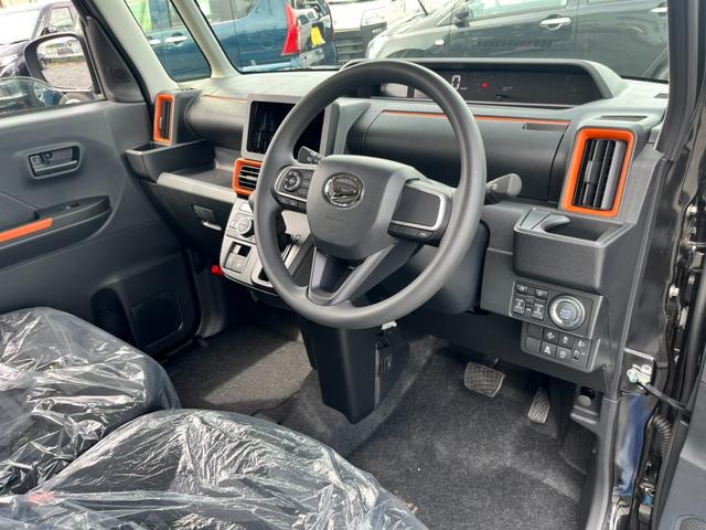 タント ファンクロス　届出済未使用車／ＬＥＤヘッドライト／両側パワースライドドア／バックカメラ／衝突被害軽減ブレーキ／コーナーセンサー／オートエアコン／シートヒーター／電動パーキングブレーキ／オートホールドブレーキ／（25枚目）