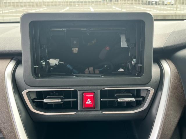 ムーヴ Ｇ　届出済未使用車／ＬＥＤヘッドライト／片側パワースライドドア／電動パーキングブレーキ／衝突被害軽減ブレーキ／コーナーセンサー／オートライト／オートエアコン／アイドリングストップ／純正アルミホイール／（8枚目）