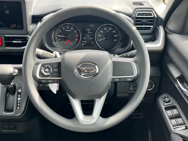 ムーヴ Ｇ　届出済未使用車／ＬＥＤヘッドライト／片側パワースライドドア／電動パーキングブレーキ／衝突被害軽減ブレーキ／コーナーセンサー／オートライト／オートエアコン／アイドリングストップ／純正アルミホイール／（9枚目）