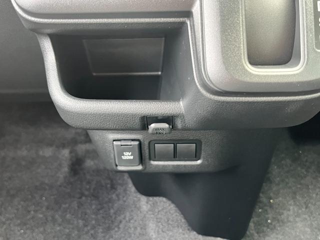 ムーヴ Ｇ　届出済未使用車／ＬＥＤヘッドライト／片側パワースライドドア／電動パーキングブレーキ／衝突被害軽減ブレーキ／コーナーセンサー／オートライト／オートエアコン／アイドリングストップ／純正アルミホイール／（17枚目）