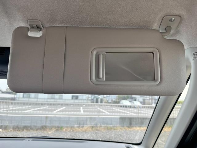 ムーヴ Ｇ　届出済未使用車／ＬＥＤヘッドライト／片側パワースライドドア／電動パーキングブレーキ／衝突被害軽減ブレーキ／コーナーセンサー／オートライト／オートエアコン／アイドリングストップ／純正アルミホイール／（18枚目）