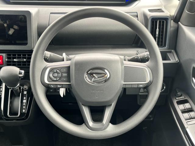 タント カスタムＸ　届出済未使用車／ＬＥＤヘッドライト／両側パワースライドドア／バックカメラ／衝突被害軽減ブレーキ／コーナーセンサー／オートエアコン／シートヒーター／電動パーキングブレーキ／オートホールドブレーキ／（9枚目）
