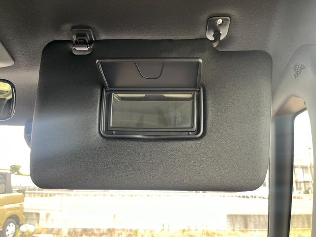タント カスタムＸ　届出済未使用車／ＬＥＤヘッドライト／両側パワースライドドア／バックカメラ／衝突被害軽減ブレーキ／コーナーセンサー／オートエアコン／シートヒーター／電動パーキングブレーキ／オートホールドブレーキ／（18枚目）