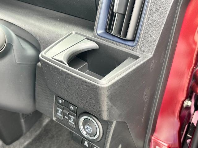 タント カスタムＸ　届出済未使用車／ＬＥＤヘッドライト／両側パワースライドドア／バックカメラ／衝突被害軽減ブレーキ／コーナーセンサー／オートエアコン／シートヒーター／電動パーキングブレーキ／オートホールドブレーキ／（20枚目）