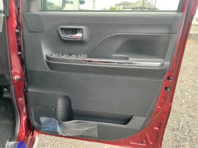 タント カスタムＸ　届出済未使用車／ＬＥＤヘッドライト／両側パワースライドドア／バックカメラ／衝突被害軽減ブレーキ／コーナーセンサー／オートエアコン／シートヒーター／電動パーキングブレーキ／オートホールドブレーキ／（27枚目）