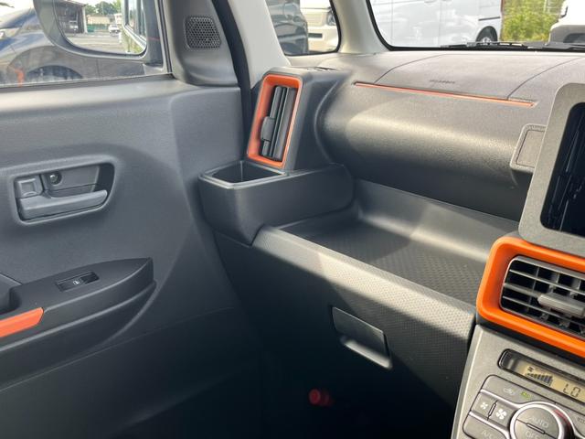 タント ファンクロス　届出済未使用車／ＬＥＤヘッドライト／両側パワースライドドア／バックカメラ／衝突被害軽減ブレーキ／コーナーセンサー／オートエアコン／シートヒーター／電動パーキングブレーキ／オートホールドブレーキ／（22枚目）