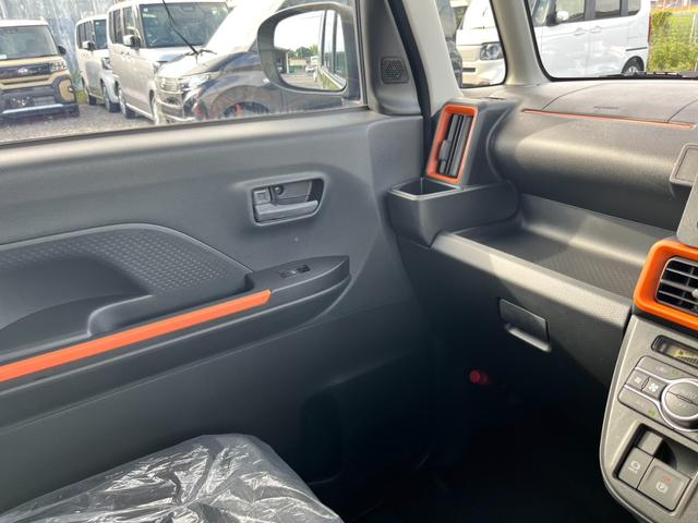 タント ファンクロス　届出済未使用車／ＬＥＤヘッドライト／両側パワースライドドア／バックカメラ／衝突被害軽減ブレーキ／コーナーセンサー／オートエアコン／シートヒーター／電動パーキングブレーキ／オートホールドブレーキ／（23枚目）