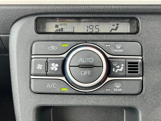 ムーヴキャンバス ストライプスＸ　届出済未使用車／両側パワースライドドア／衝突被害軽減ブレーキ／コーナーセンサー／スマートキー／プッシュスタート／オートエアコン／アイドリングストップ付き／オートライト／シートリフター／電動格納ミラー／（13枚目）