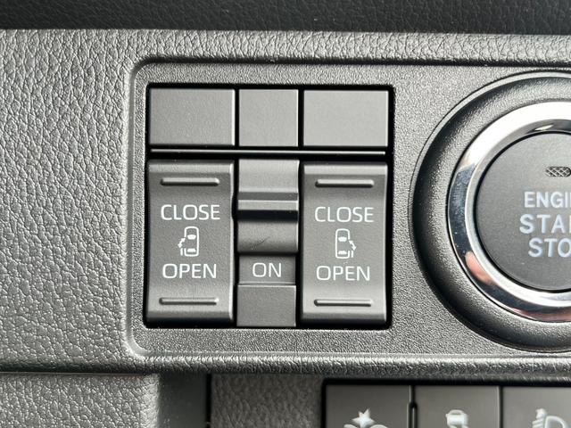 ムーヴキャンバス ストライプスＸ　届出済未使用車／両側パワースライドドア／衝突被害軽減ブレーキ／コーナーセンサー／スマートキー／プッシュスタート／オートエアコン／アイドリングストップ付き／オートライト／シートリフター／電動格納ミラー／（19枚目）