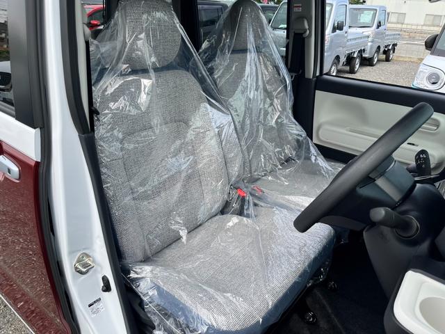 ムーヴキャンバス ストライプスＸ　届出済未使用車／両側パワースライドドア／衝突被害軽減ブレーキ／コーナーセンサー／スマートキー／プッシュスタート／オートエアコン／アイドリングストップ付き／オートライト／シートリフター／電動格納ミラー／（29枚目）