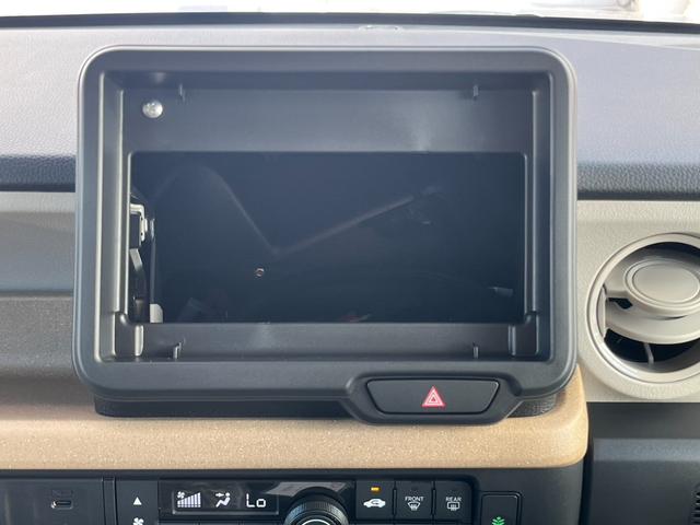 Ｎ－ＢＯＸ ベースグレード　届出済未使用車／ホンダセンシング／ＬＥＤヘッドライト／両側パワースライドドア／バックカメラ／衝突被害軽減ブレーキ／コーナーセンサー／電動パーキングブレーキ／オートブレーキホールド／ＡＣＣ／オートライト（6枚目）