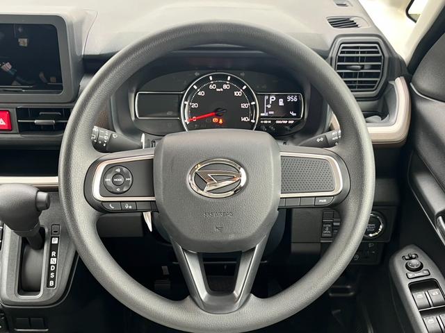 ムーヴ Ｘ　届出済未使用車／ＬＥＤヘッドライト／片側パワースライドドア／スマートキー／衝突被害軽減ブレーキ／コーナーセンサー／オートライト／オートエアコン／アイドリングストップ／ステアリングリモコン付き（9枚目）