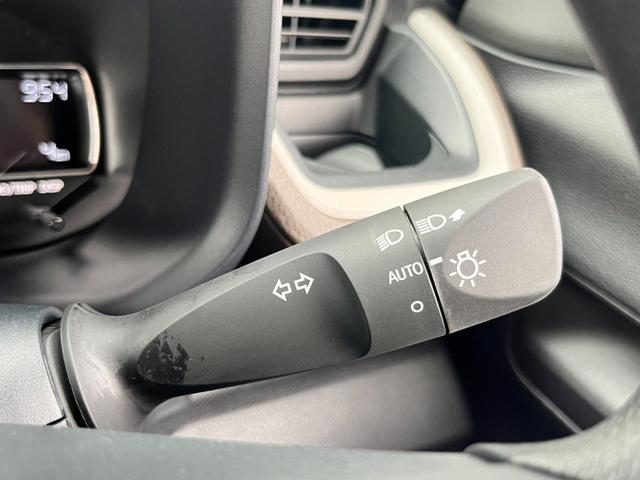 ムーヴ Ｘ　届出済未使用車／ＬＥＤヘッドライト／片側パワースライドドア／スマートキー／衝突被害軽減ブレーキ／コーナーセンサー／オートライト／オートエアコン／アイドリングストップ／ステアリングリモコン付き（13枚目）