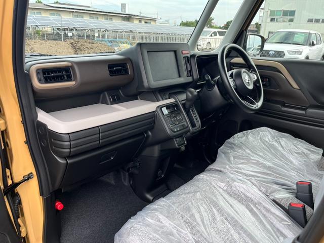スペーシア ハイブリッドＧ　届出済未使用車／スズキセーフティサポート／ＬＥＤヘッドライト／オートライト／スマートキー／プッシュスタート／オートエアコン／アイドリングストップ／衝突被害軽減ブレーキ／コーナーセンサー／ステリモ付き／（22枚目）