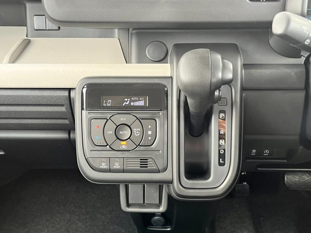 スペーシア ハイブリッドＧ　届出済未使用車／スズキセーフティサポート／ＬＥＤヘッドライト／オートライト／スマートキー／プッシュスタート／オートエアコン／アイドリングストップ／衝突被害軽減ブレーキ／コーナーセンサー／ステリモ付き／（11枚目）