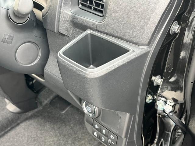 ハイゼットカーゴ クルーズ　届出済未使用車／スマートアシスト／スマートキー／プッシュスタート／オートライト／衝突被害軽減ブレーキ／コーナーセンサー／アイドリングストップ／オートハイビーム／（17枚目）