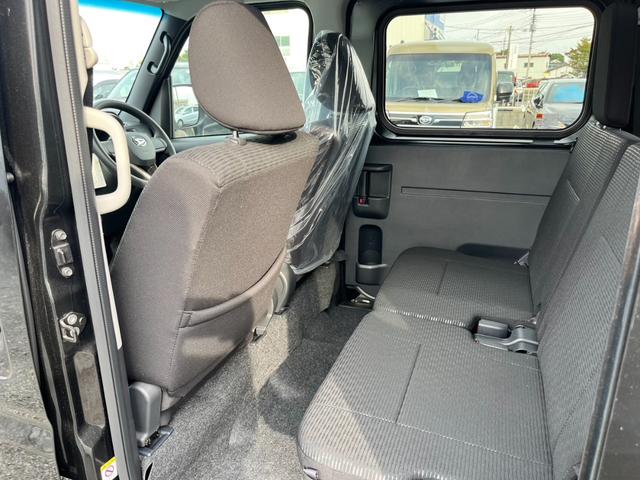 ハイゼットカーゴ クルーズ　届出済未使用車／スマートアシスト／スマートキー／プッシュスタート／オートライト／衝突被害軽減ブレーキ／コーナーセンサー／アイドリングストップ／オートハイビーム／（33枚目）
