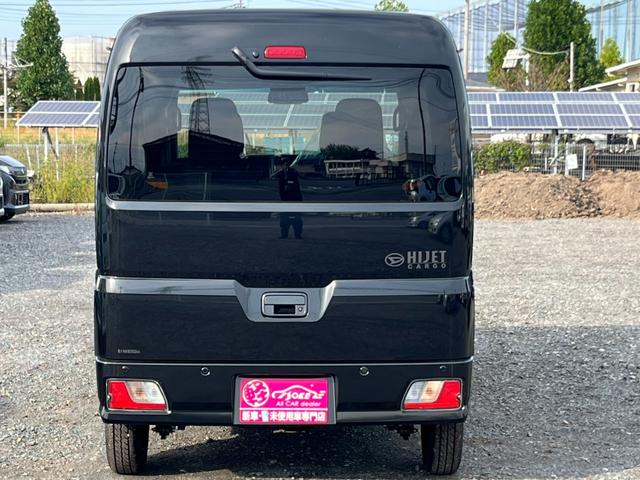 ハイゼットカーゴ クルーズ　届出済未使用車／スマートアシスト／スマートキー／プッシュスタート／オートライト／衝突被害軽減ブレーキ／コーナーセンサー／アイドリングストップ／オートハイビーム／（45枚目）