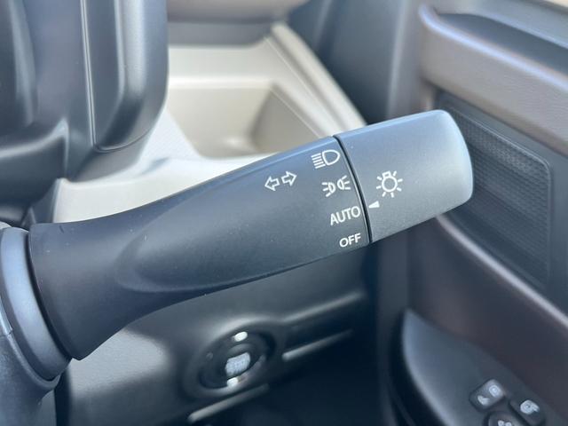 スペーシア ハイブリッドG 届出済未使用車/スズキセーフティサポート/LEDヘッドライト/オートライト/スマートキー/プッシュスタート/オートエアコン/アイドリングストップ/衝突被害軽減ブレーキ/コーナーセンサー/ステリモ付き/(12枚目)