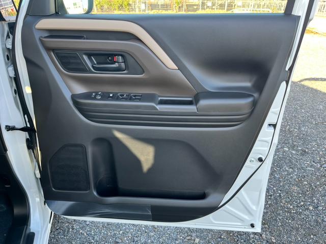 スペーシア ハイブリッドＧ　届出済未使用車／スズキセーフティサポート／ＬＥＤヘッドライト／オートライト／スマートキー／プッシュスタート／オートエアコン／アイドリングストップ／衝突被害軽減ブレーキ／コーナーセンサー／ステリモ付き／（24枚目）