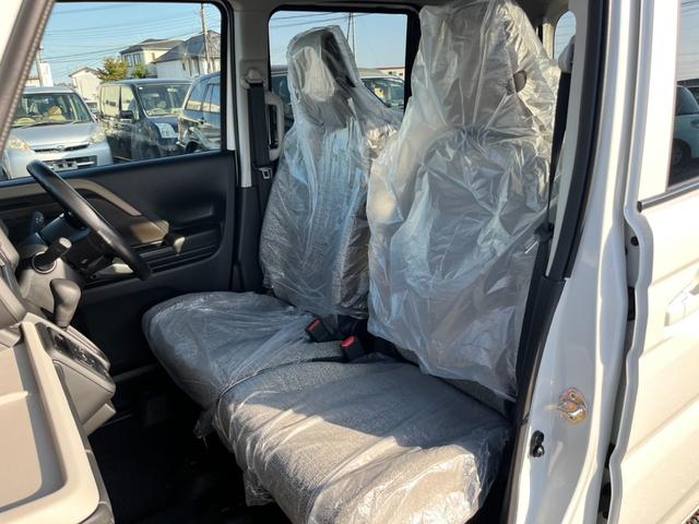 スペーシア ハイブリッドＧ　届出済未使用車／スズキセーフティサポート／ＬＥＤヘッドライト／オートライト／スマートキー／プッシュスタート／オートエアコン／アイドリングストップ／衝突被害軽減ブレーキ／コーナーセンサー／ステリモ付き／（27枚目）