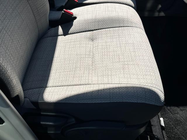 ｅＫワゴン Ｍ　バックカメラ／純正ＣＤオーディオ／オートライト／キーレス／衝突被害軽減ブレーキ／前後コーナーセンサー／ステアリングリモコン／アイドリングストップ／電動格納ミラー／シートリフター／ハロゲンヘッドライト（30枚目）