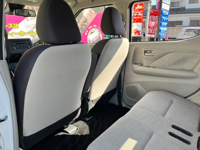 eKワゴン M バックカメラ/純正CDオーディオ/オートライト/キーレス/衝突被害軽減ブレーキ/前後コーナーセンサー/ステアリングリモコン/アイドリングストップ/電動格納ミラー/シートリフター/ハロゲンヘッドライト(36枚目)