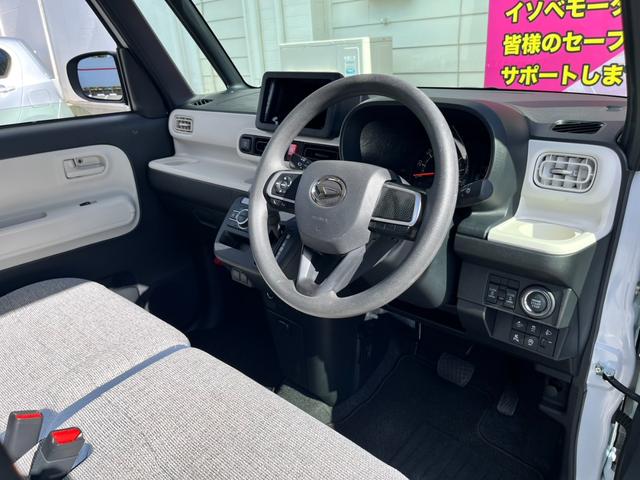 ムーヴキャンバス ストライプスＸ　スマートアシスト／バックカメラ／両側パワースライドドア／衝突被害軽減ブレーキ／コーナーセンサー／オートエアコン／オートライト／オートハイビーム／プッシュスタート／アイドリングストップ／スマートキー／（25枚目）