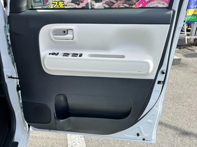 ムーヴキャンバス ストライプスＸ　スマートアシスト／バックカメラ／両側パワースライドドア／衝突被害軽減ブレーキ／コーナーセンサー／オートエアコン／オートライト／オートハイビーム／プッシュスタート／アイドリングストップ／スマートキー／（27枚目）