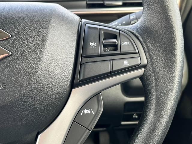 ワゴンRカスタムZ ハイブリッドZX 届出済未使用車/スズキセーフティサポート/LEDヘッドライト/スマートキー/プッシュスタート/衝突被害軽減ブレーキ/コーナーセンサー/アイドリングストップ/シートヒーター/オートエアコン/オートライト(11枚目)