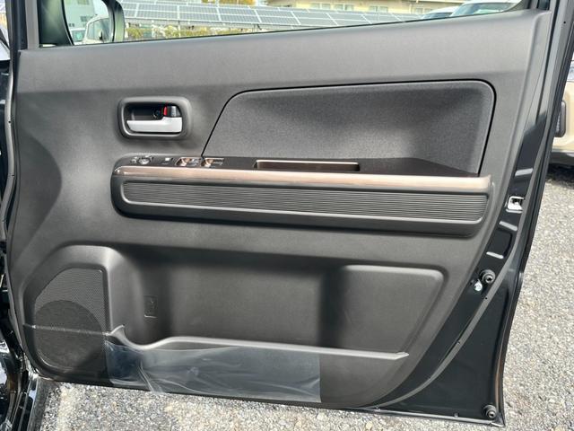 ワゴンRカスタムZ ハイブリッドZX 届出済未使用車/スズキセーフティサポート/LEDヘッドライト/スマートキー/プッシュスタート/衝突被害軽減ブレーキ/コーナーセンサー/アイドリングストップ/シートヒーター/オートエアコン/オートライト(25枚目)