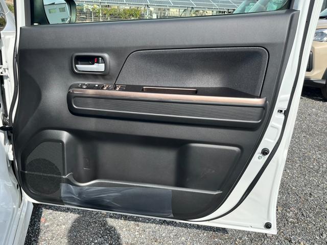 ワゴンRカスタムZ ハイブリッドZX 届出済未使用車/スズキセーフティサポート/LEDヘッドライト/スマートキー/プッシュスタート/衝突被害軽減ブレーキ/コーナーセンサー/アイドリングストップ/シートヒーター/オートエアコン/オートライト(25枚目)