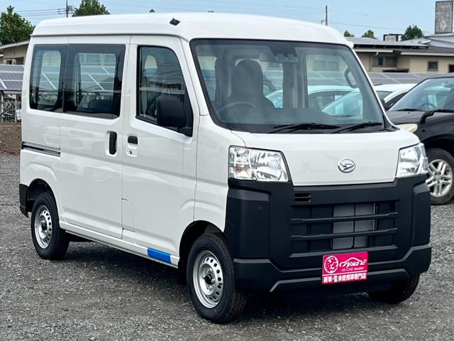 ハイゼットカーゴ スペシャル　届出済未使用車／スマートアシスト／衝突被害軽減ブレーキ／コーナーセンサー／オートライト／アイドリングストップ／ハロゲンヘッドライト／両側スライドドア／踏み間違い防止／オートマチックハイビーム（35枚目）